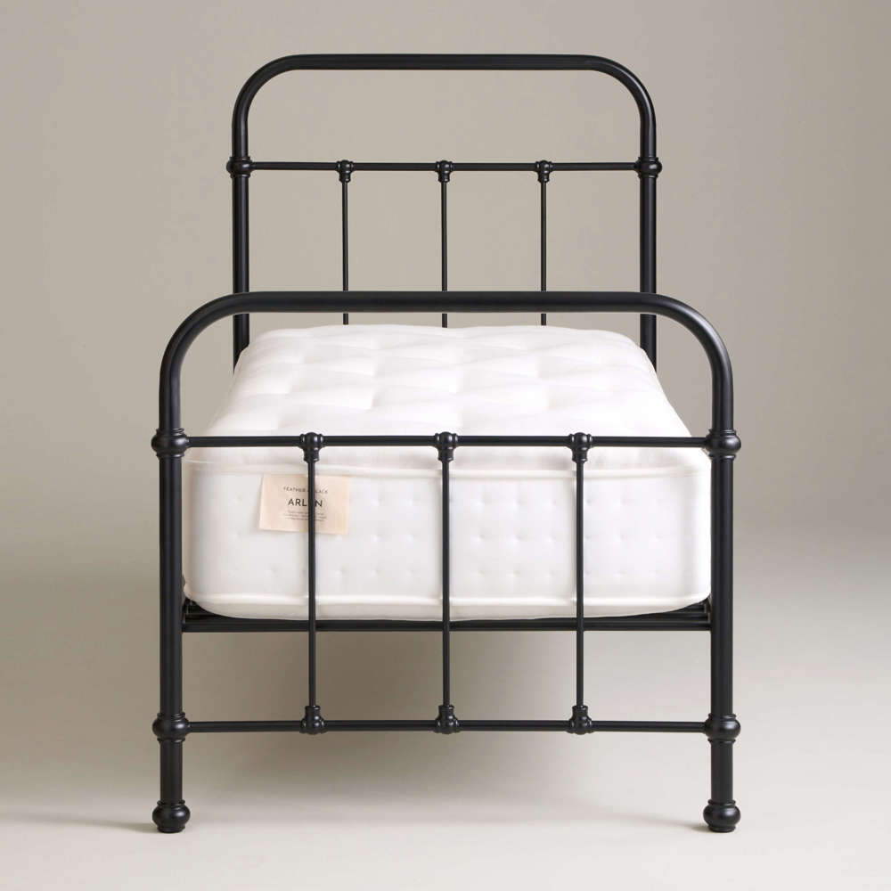 Oliver Bed, Single